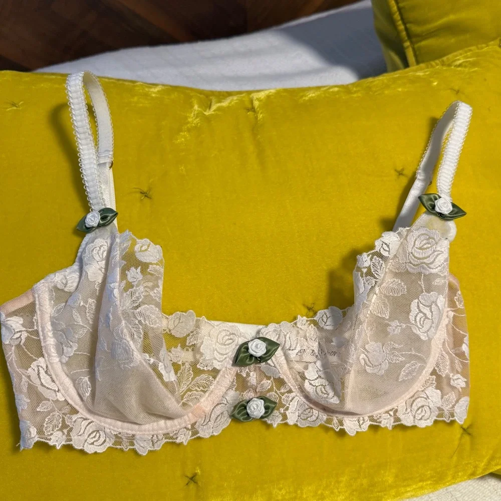 For Love & Lemons Sweetheart Floral Rose Lace Bra‎ White Cream Bridal Lingerie S